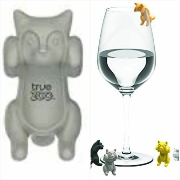true zoo Other - NWT 'Paws Off' Kitty Cat Glass Markers